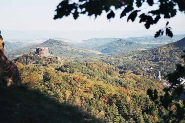 Chateau vue de la dent du Marais - Murol