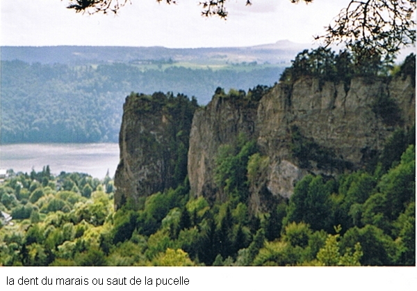 La dent du marais ou saut de la pucelle - Murol