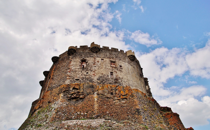 Le Château - Murol