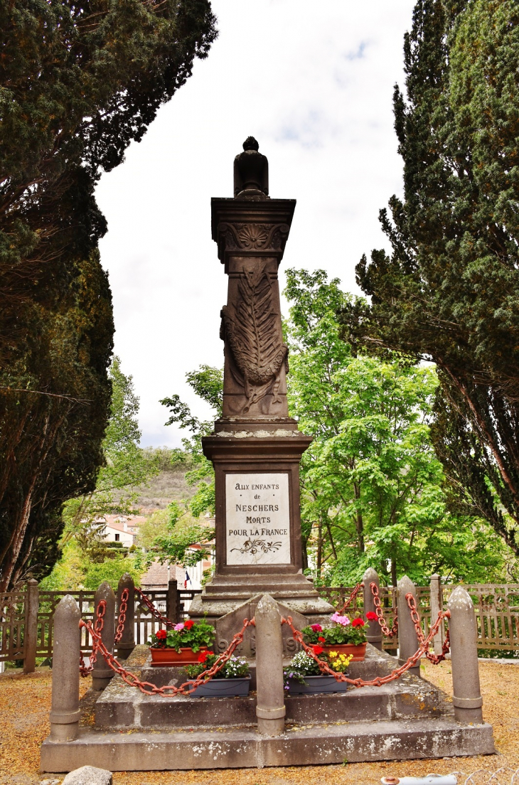 Monument-aux-Morts - Neschers