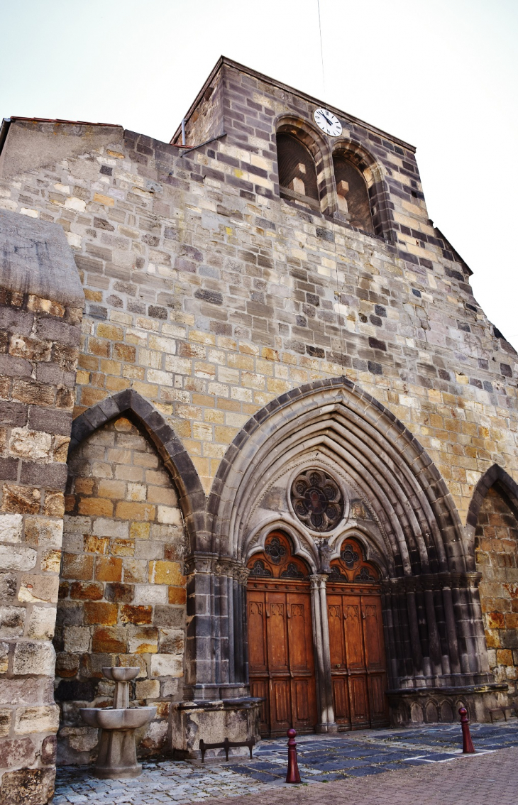  /église Saint-Mary - Orcet