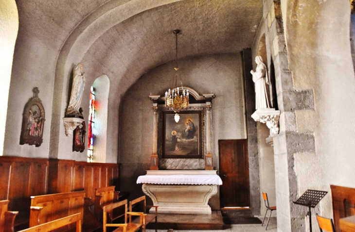  <<église Saint-Julien - Orcines