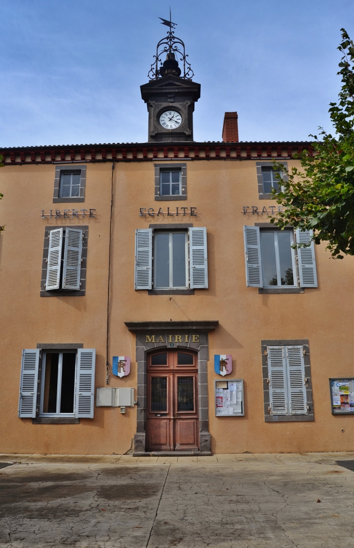 La Mairie - Parentignat