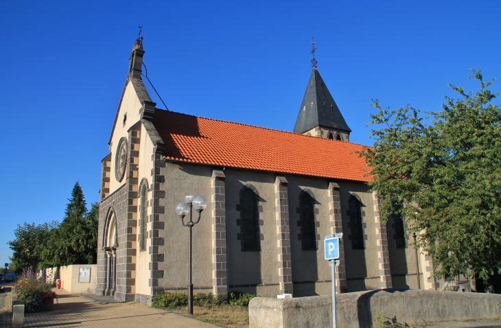 L'église - Pérignat-lès-Sarliève