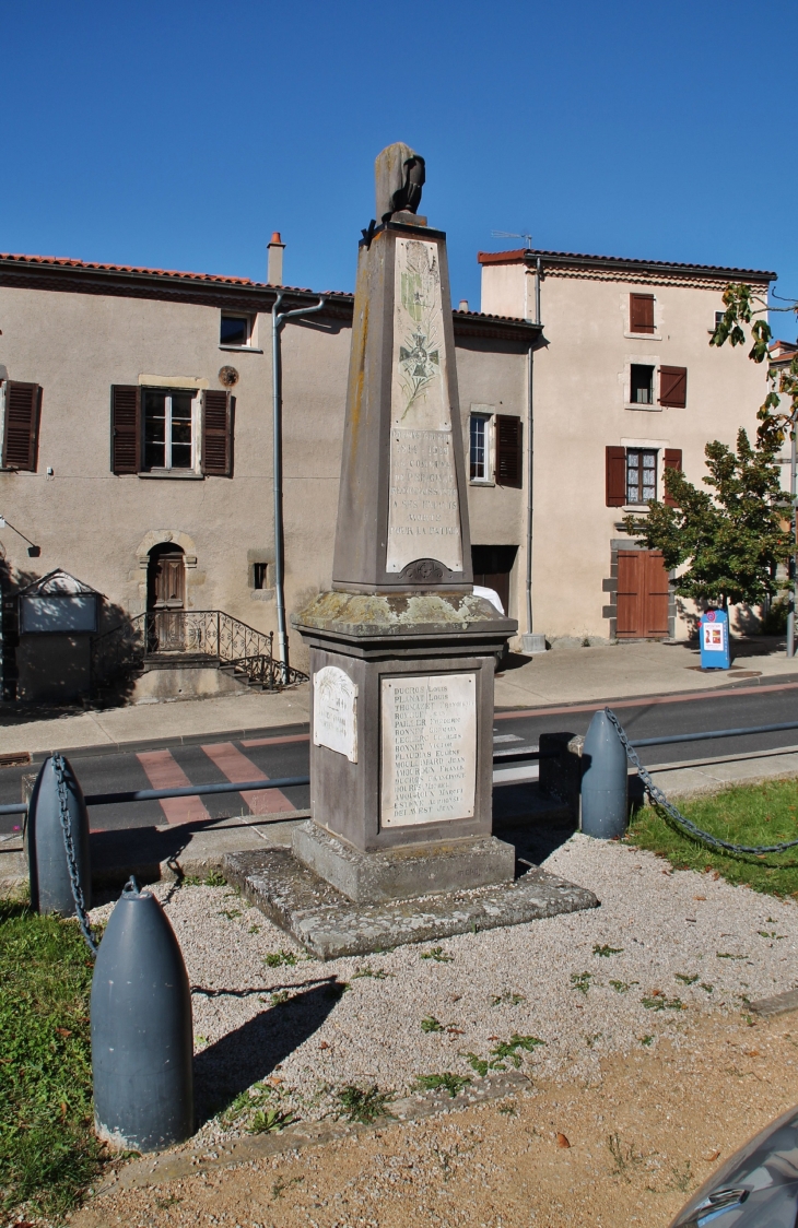 Monument aux Morts - Pérignat-sur-Allier