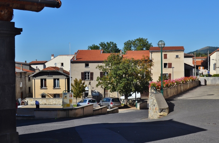  - Pérignat-sur-Allier