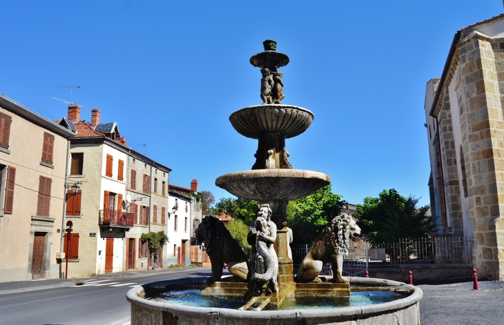 La Fontaine - Plauzat