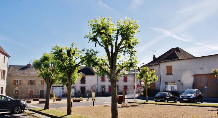 Le Village - Saint-Avit