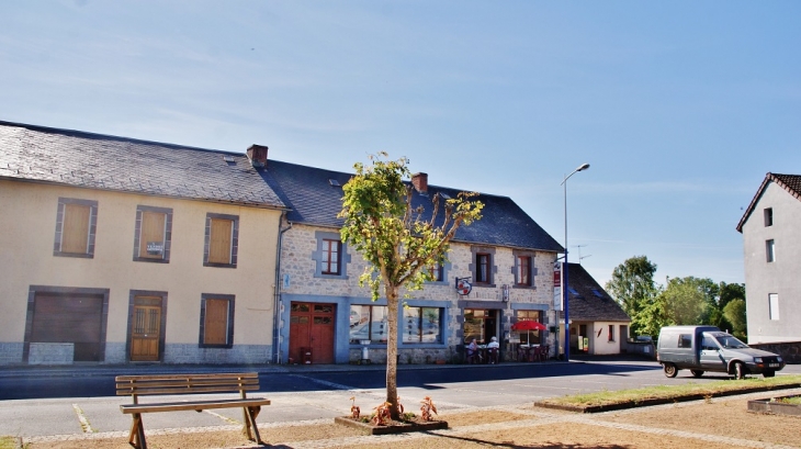 Le Village - Saint-Avit