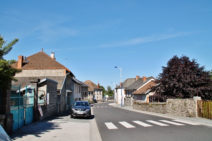 Le Village - Saint-Avit