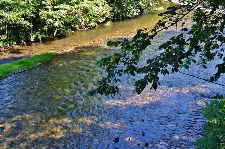 La Couze Pavin - Saint-Cirgues-sur-Couze