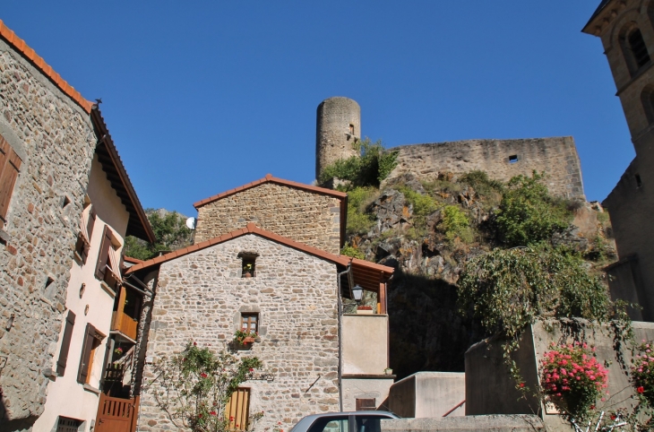 Le Château - Saint-Floret