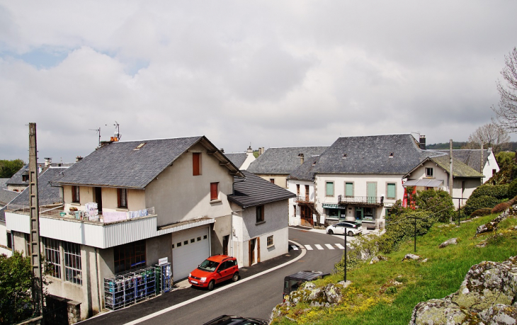 La Commune - Saint-Genès-Champespe