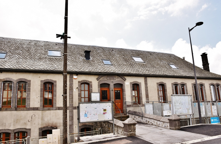 La Mairie - Saint-Genès-Champespe