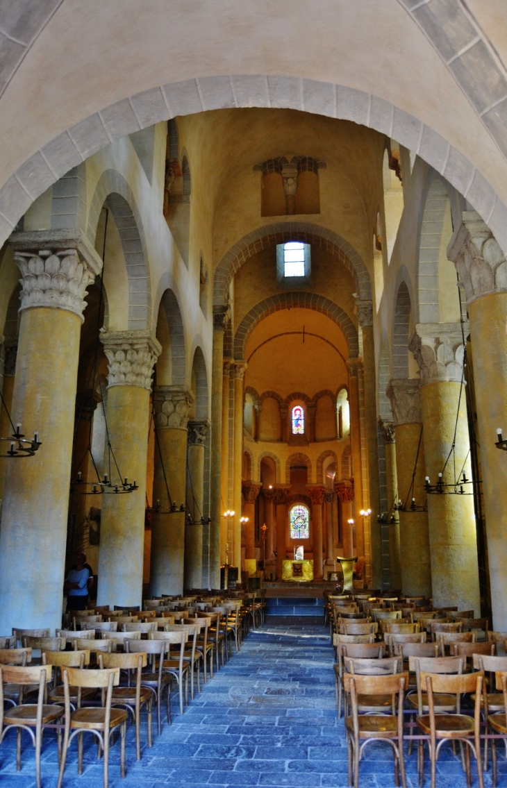   :église St Nectaire - Saint-Nectaire