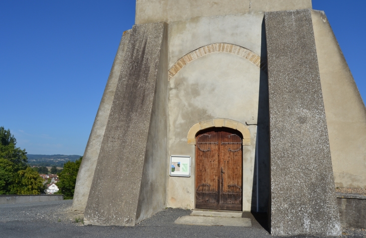 Eglise Saint-Priest - Saint-Priest-Bramefant