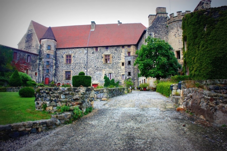 St Saturnin le château - Saint-Saturnin