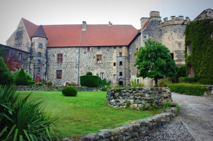 St Saturnin le château - Saint-Saturnin