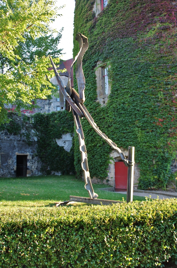 Le Château - Saint-Saturnin