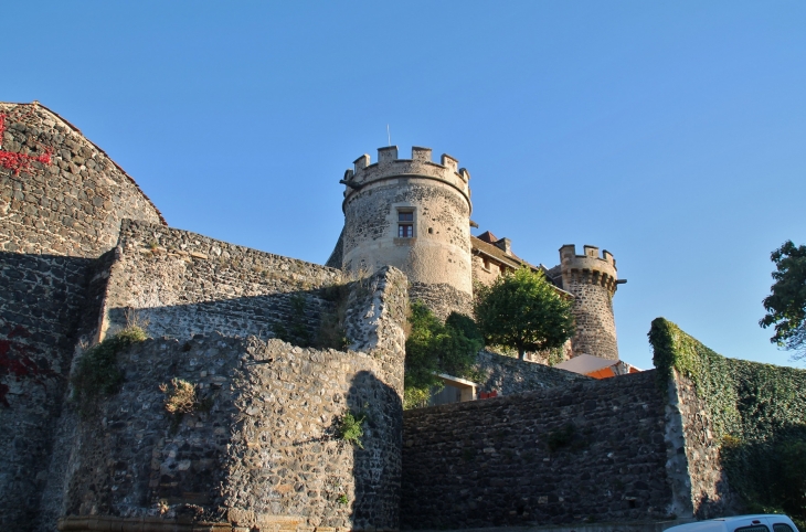 Le Château - Saint-Saturnin