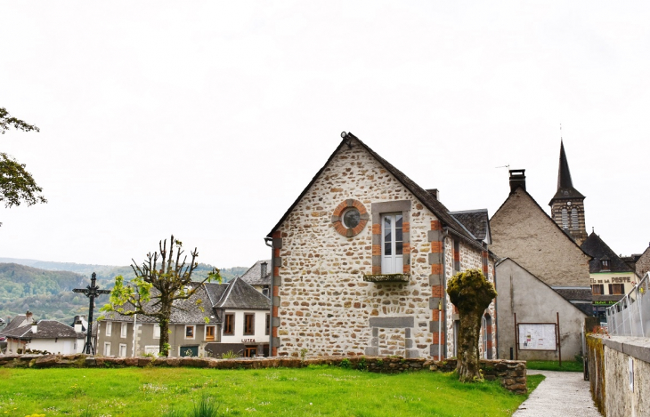 La Commune - Saint-Sauves-d'Auvergne