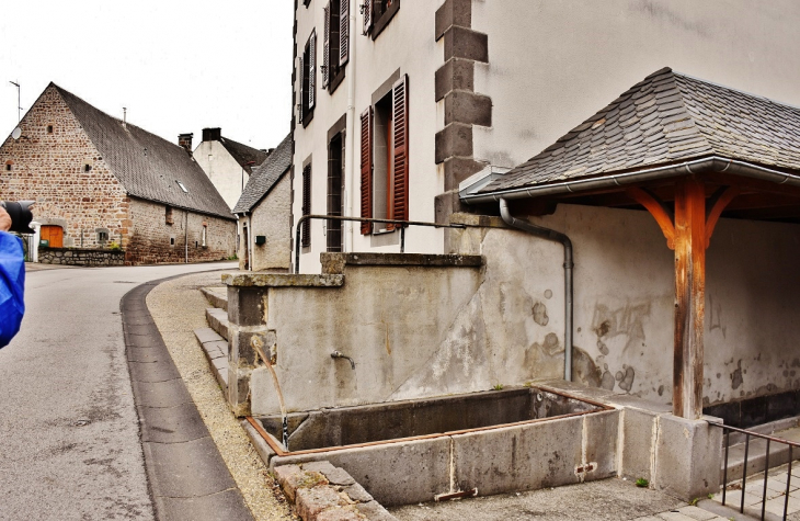 La Commune - Saint-Sauves-d'Auvergne