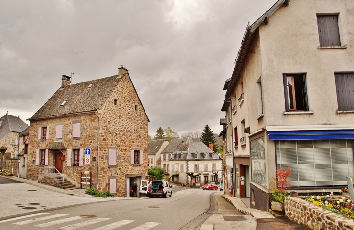 La Commune - Saint-Sauves-d'Auvergne