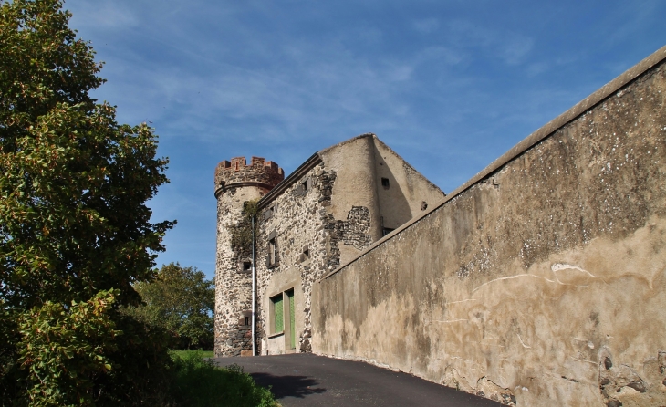 Enceinte de l'église Notre-Dame de Ronzieres - Tourzel-Ronzières