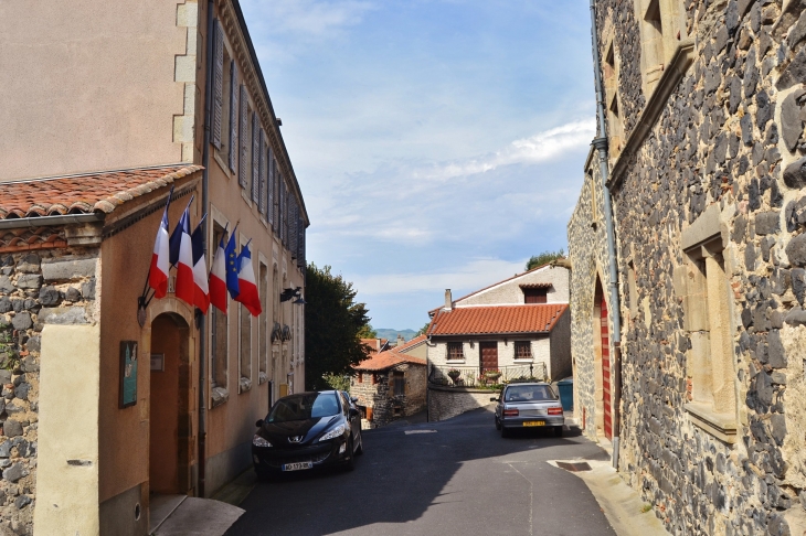 La Mairie - Usson