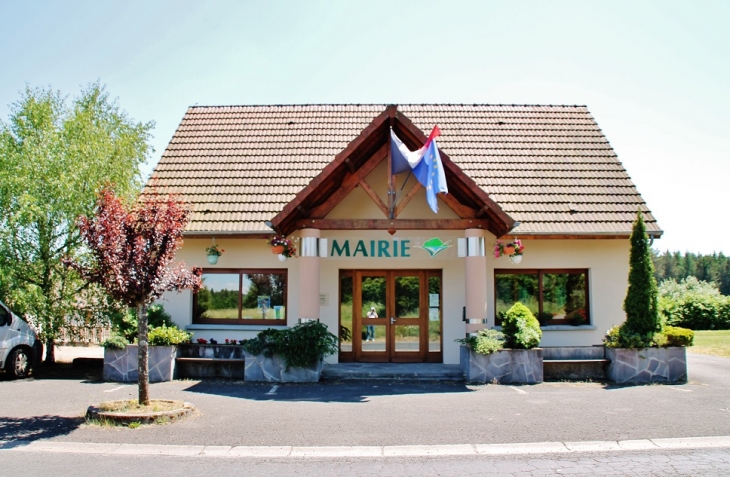 La Mairie - Verneugheol