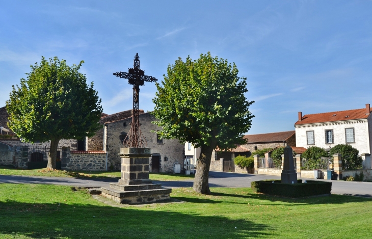 Calvaire - Villeneuve