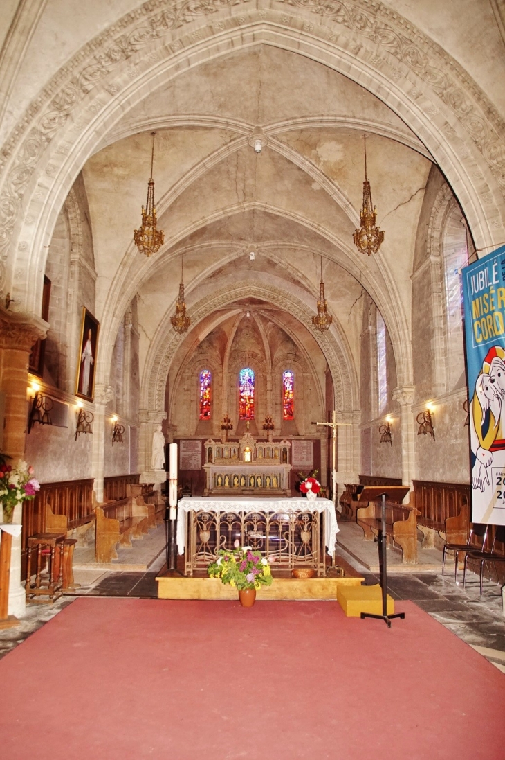 église St Pierre - Arromanches-les-Bains