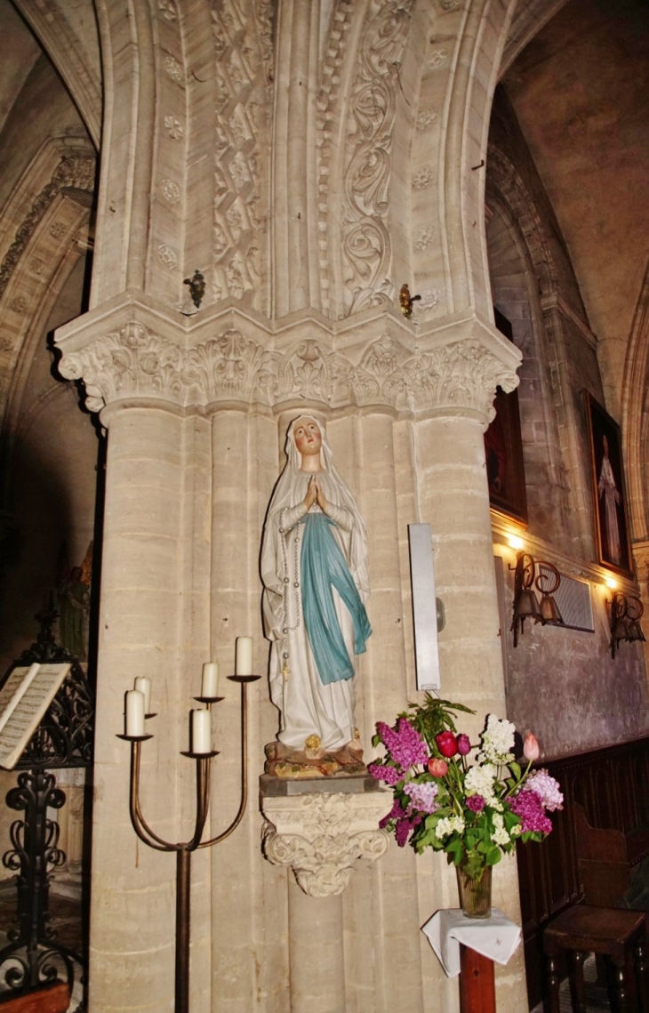 église St Pierre - Arromanches-les-Bains