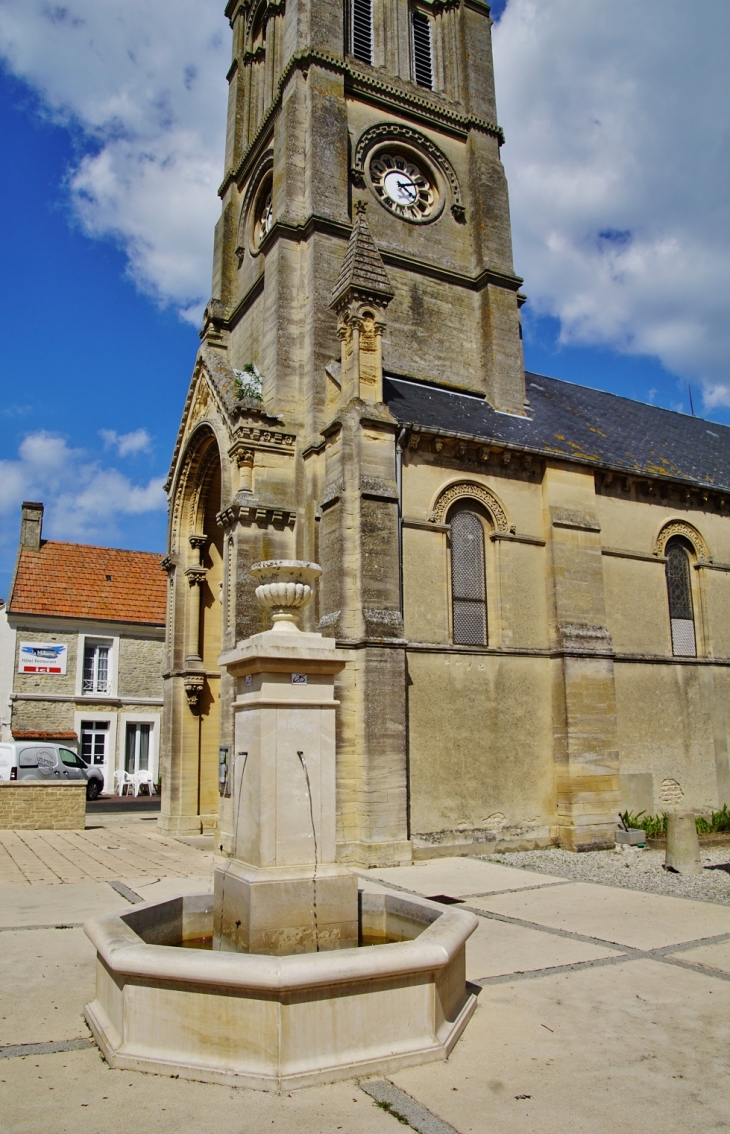 Fontaine - Arromanches-les-Bains