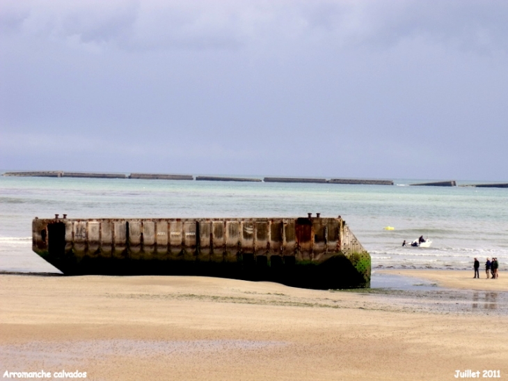 Port artificiel d'Arromanches du mois de juin 1944 - Arromanches-les-Bains