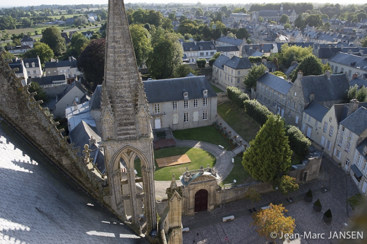 Les toits de la cathédrale - Bayeux