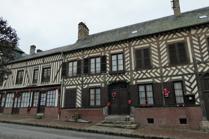 Dans la Grande Rue - Blangy-le-Château