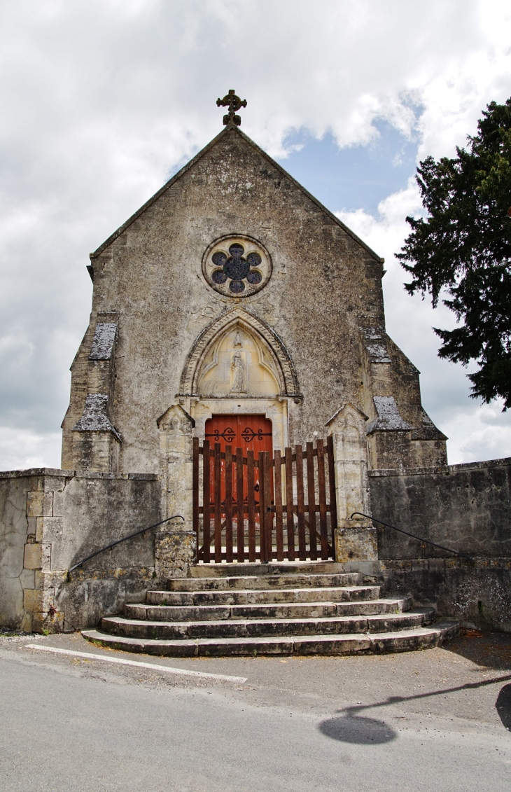 église St Pierre - Blay