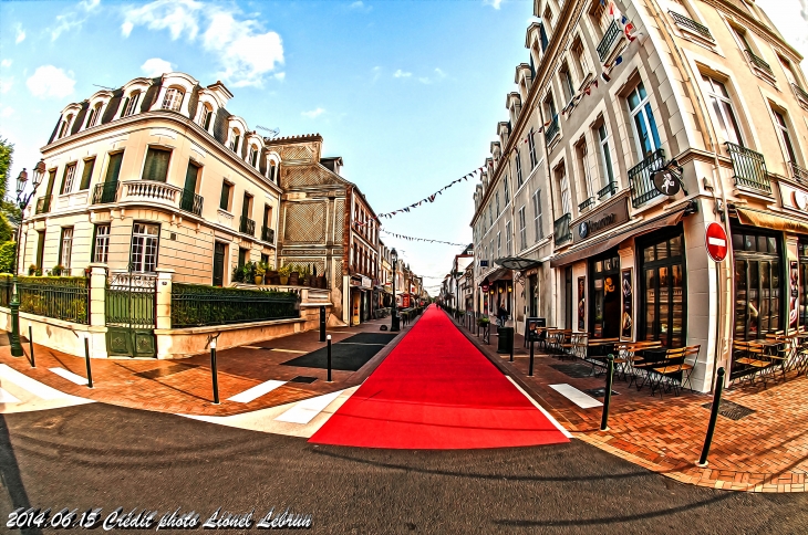 A cabourg , vous êtes tous des stars. 