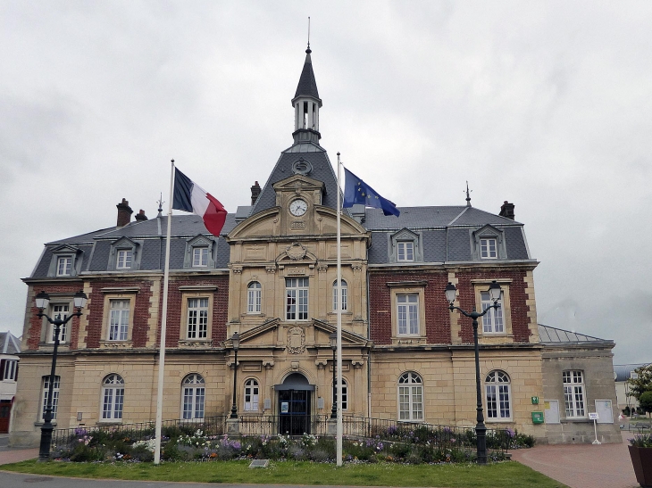 L'hôtel de ville - Cabourg