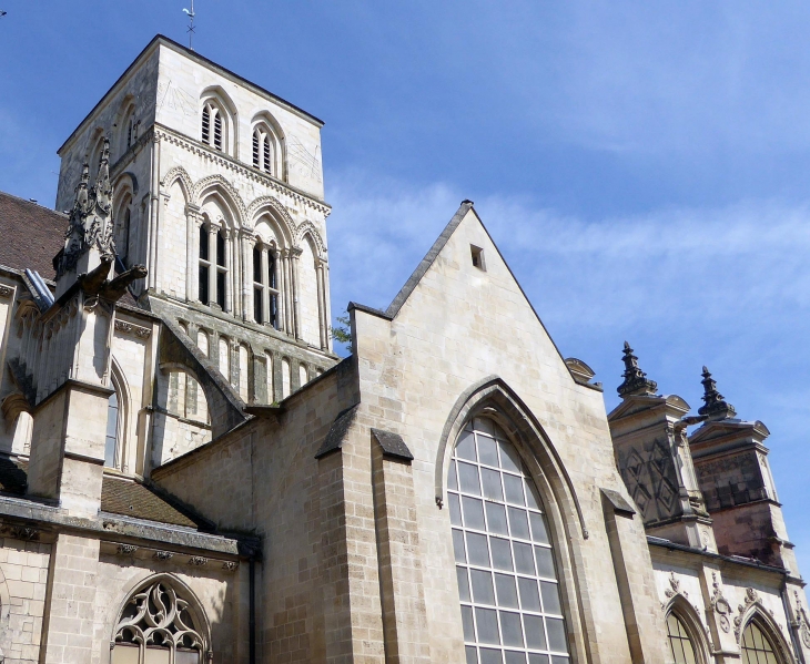 L'ancienne église Saint Sauveur du Marché - Caen