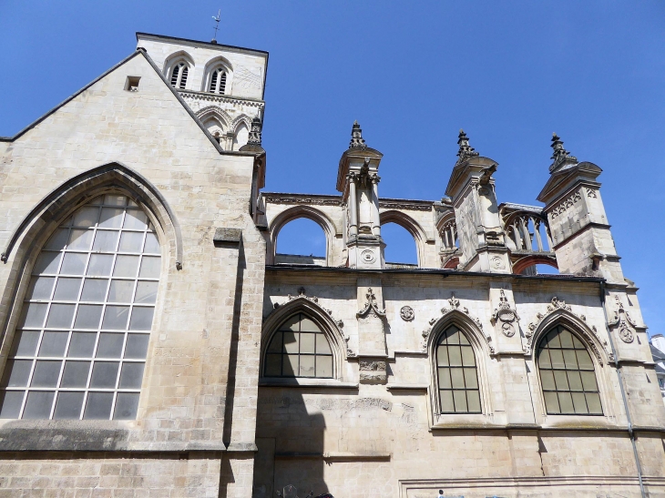 L'ancienne église Saint Sauveur du Marché - Caen