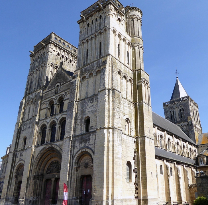 Abbaye aux Dames : l'église de la Trinité - Caen