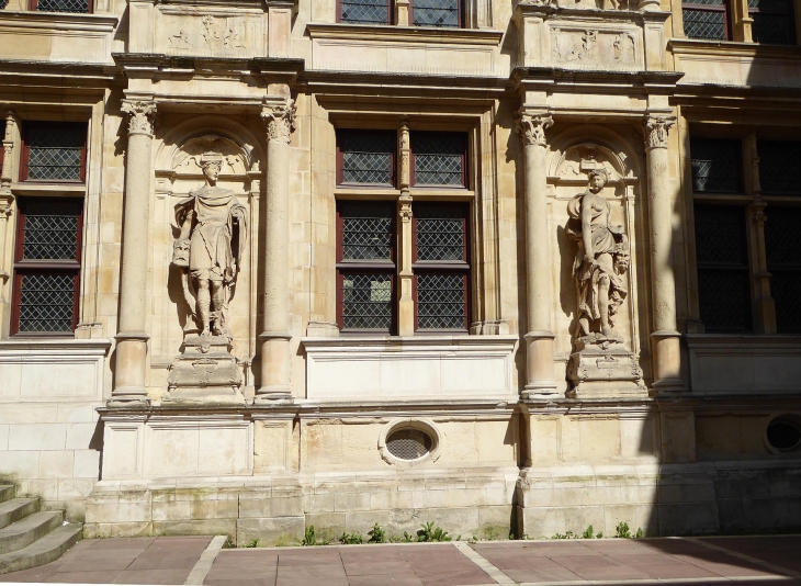 L'hôtel d'Escoville - Caen