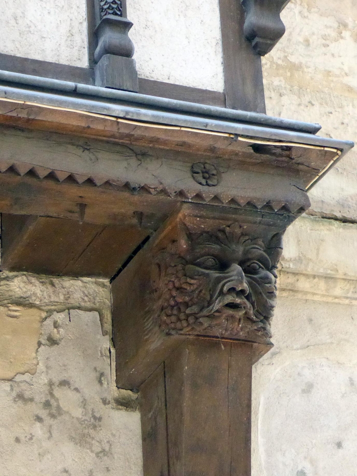 Maison médiévale rue aux Fromages - Caen