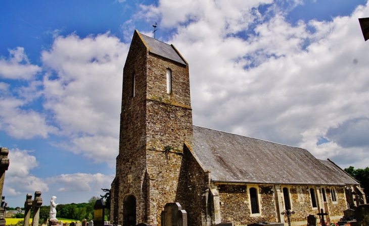 église St Pierre - Cahagnolles