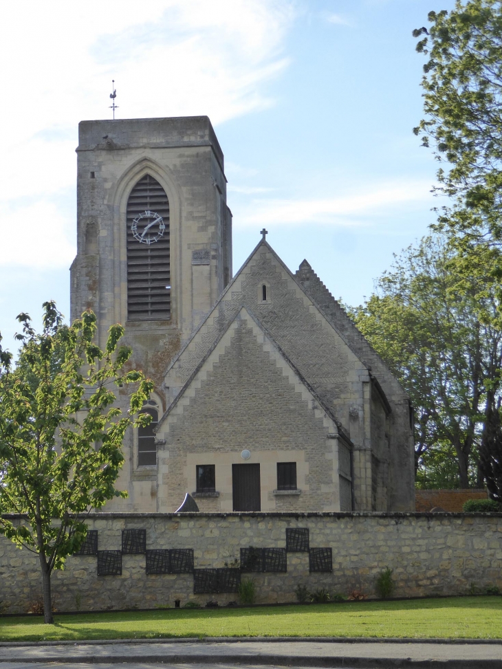 L'église - Cambes-en-Plaine