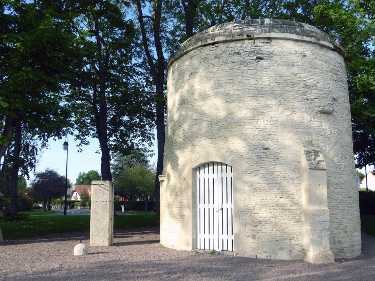 Le colombier - Cambes-en-Plaine