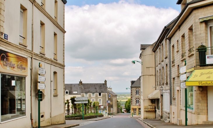 La Commune - Caumont-l'Éventé