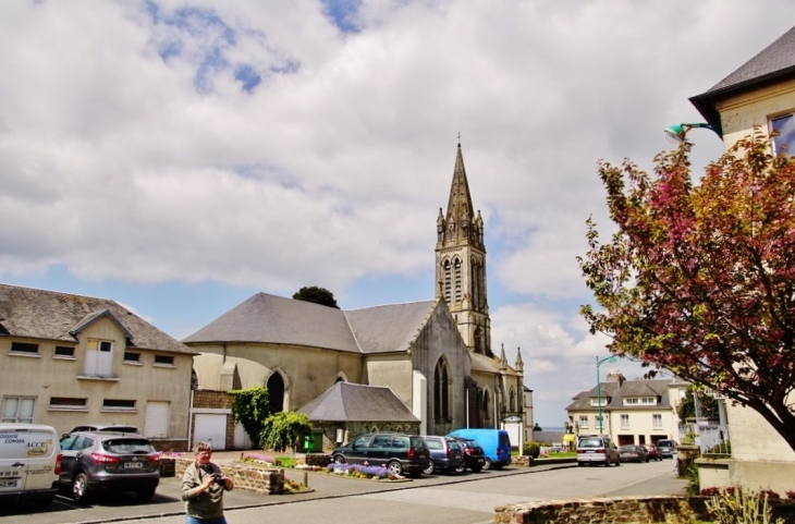 église St Martin - Caumont-l'Éventé